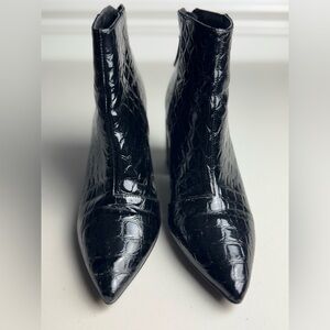 RAID Wynter heeled ankle boots in black croc size 6